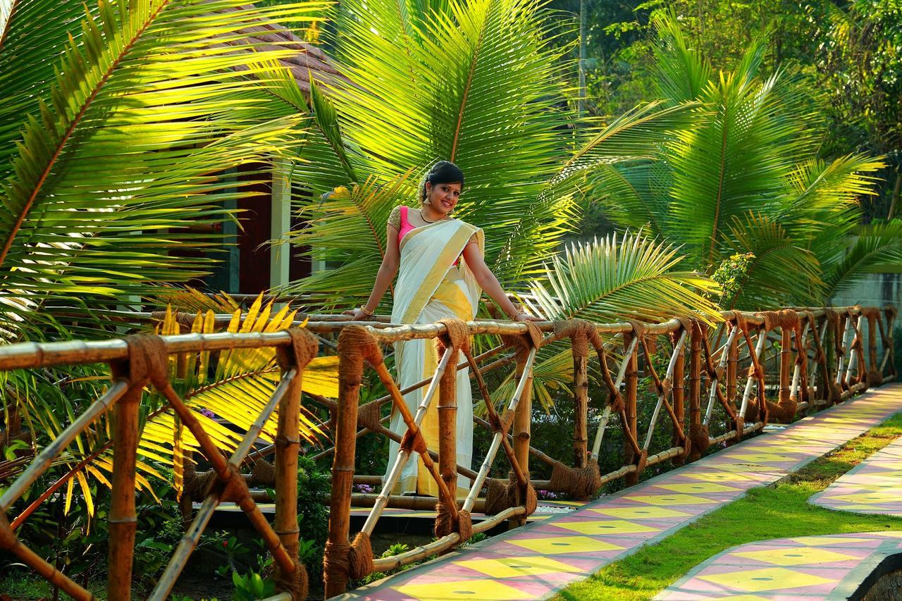 Deepanjali Wellness & Retreat Hotel Thanniyam ภายนอก รูปภาพ