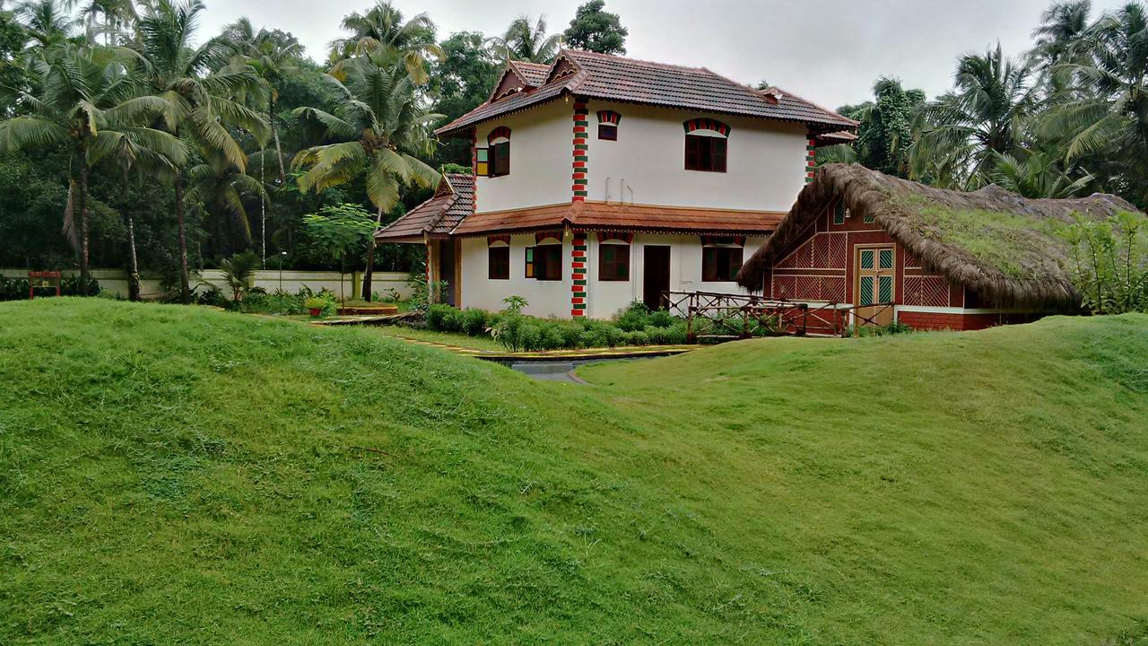 Deepanjali Wellness & Retreat Hotel Thanniyam ภายนอก รูปภาพ