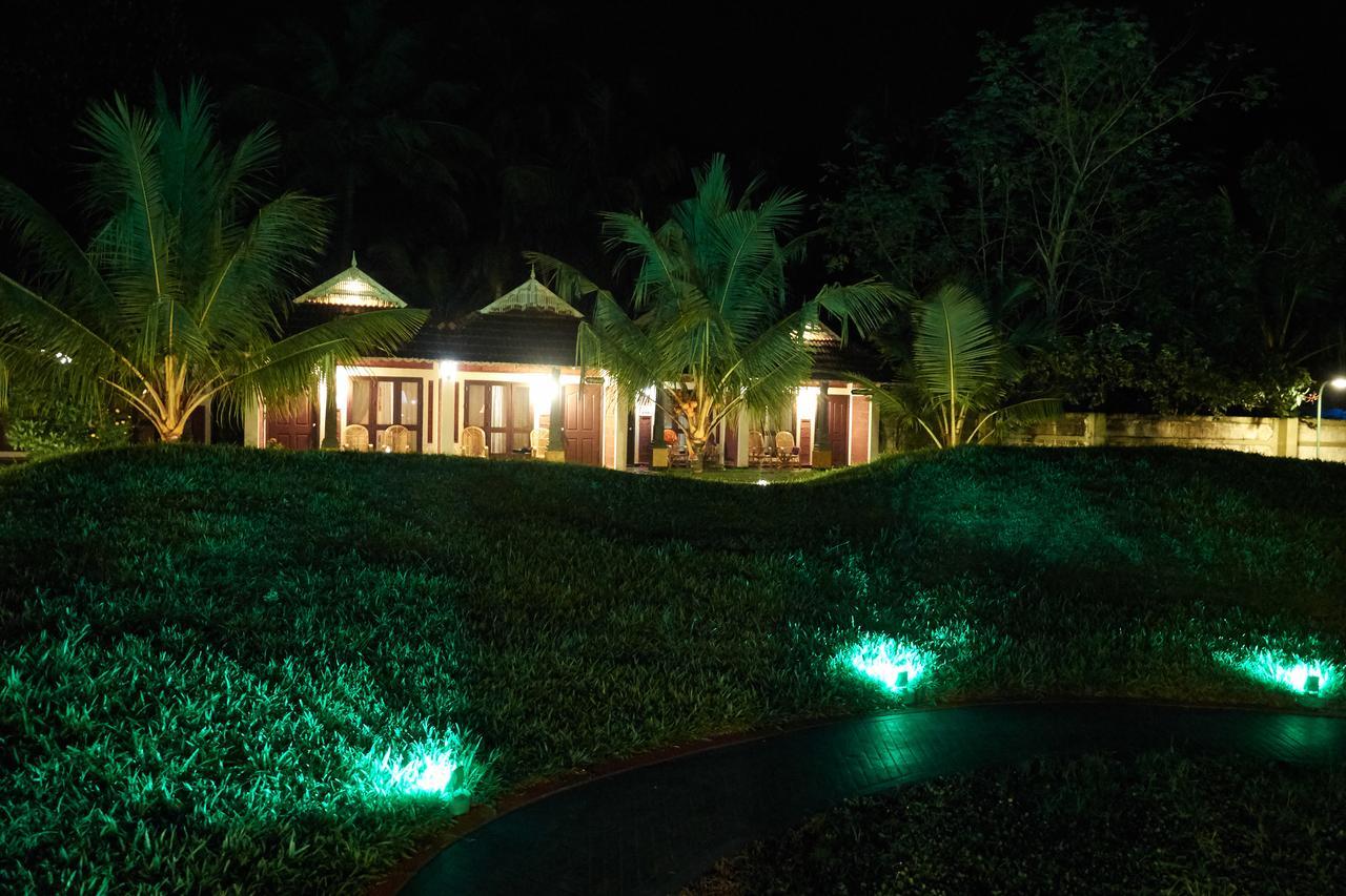 Deepanjali Wellness & Retreat Hotel Thanniyam ภายนอก รูปภาพ